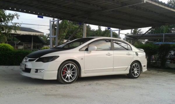 ขาย Honda civic 4 2008 สีขาว พร้อมใช้งาน แม็ค 17 นิ้ว ขาย Honda civic 4 2008 สีขาว พร้อมใช้งาน แม็ค 17 นิ้ว