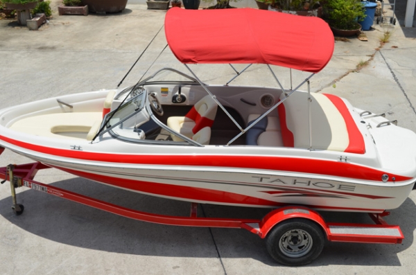 Tahoe Q4 4.3L Mercury I/O 2006 19 Ft. 5 Inch. Tahoe Q4 4.3L Mercury I/O 2006 19 Ft. 5 Inch.