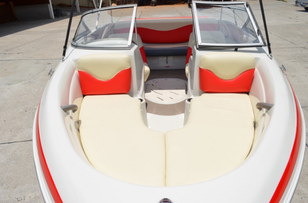 Tahoe Q4 4.3L Mercury I/O 2006 19 Ft. 5 Inch. Tahoe Q4 4.3L Mercury I/O 2006 19 Ft. 5 Inch.