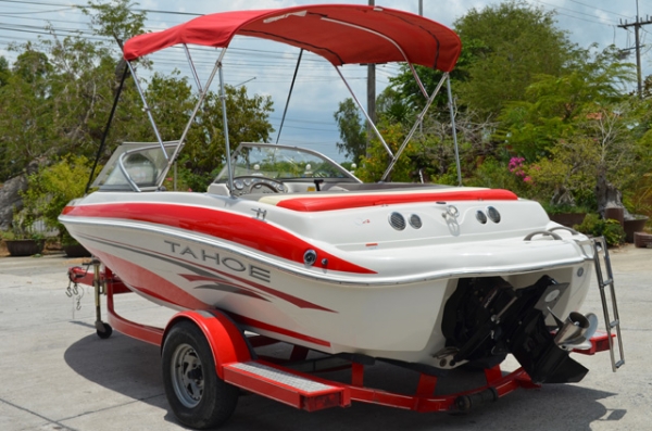 Tahoe Q4 4.3L Mercury I/O 2006 19 Ft. 5 Inch. Tahoe Q4 4.3L Mercury I/O 2006 19 Ft. 5 Inch.