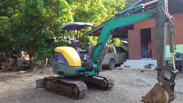 ขายรถขุดเล็ก komatsu35mr เทียบเท่ารุ่น9สภาพพร้อมใช้ราคาไม่แพง ขายรถขุดเล็ก komatsu35mr เทียบเท่ารุ่น9สภาพพร้อมใช้ราคาไม่แพง