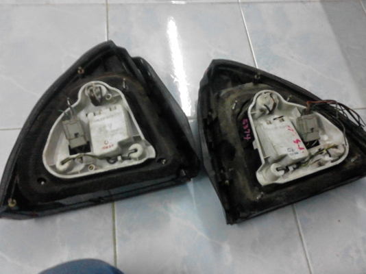 ไฟท้ายฮอนด้า พรีลูด แท้ คู่ล่ะ 2000 บาท