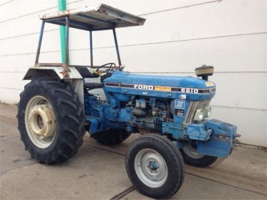 ฟอร์ดที่ใช้รถแทรกเตอร์ฟาร์ม 6610 2WD, เปิดห้องโดยสารเครื่องยนต์ดีเซล, 4x2