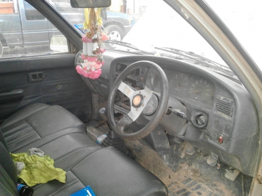 TOYOTA ไมตี้ช่วงยาว ดั้มส์ ราคา98,000 TOYOTA ไมตี้ช่วงยาว ดั้มส์ ราคา98,000