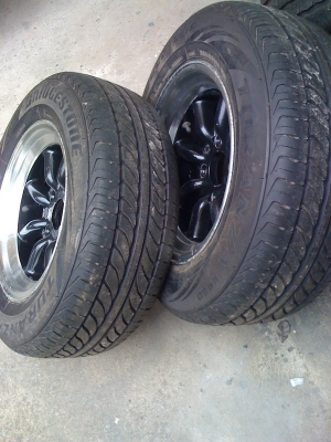 ล้อกล้วย 14 พร้อม ยาง 205/65/14 มี2 ล้อ ล้อกล้วย 14 พร้อม ยาง 205/65/14 มี2 ล้อ