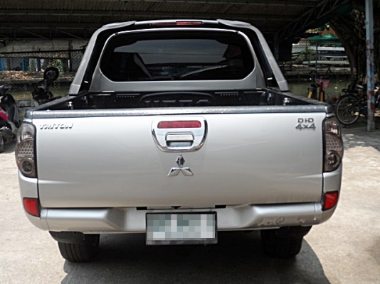 MITSUBISHI TRITON MEGACAB GLX 4WD 2.5 MT ปี 2005 รถบ้านพร้อมใช้ จัดไฟแนนซ์ได้ ไม่ต้องมีคนค้ำ T.086-527-9533 MITSUBISHI TRITON MEGACAB GLX 4WD 2.5 MT ปี 2005 รถบ้านพร้อมใช้ จัดไฟแนนซ์ได้ ไม่ต้องมีคนค้ำ T.086-527-9533