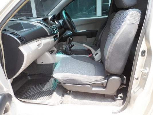 MITSUBISHI TRITON MEGACAB GLX 4WD 2.5 MT ปี 2005 รถบ้านพร้อมใช้ จัดไฟแนนซ์ได้ ไม่ต้องมีคนค้ำ T.086-527-9533 MITSUBISHI TRITON MEGACAB GLX 4WD 2.5 MT ปี 2005 รถบ้านพร้อมใช้ จัดไฟแนนซ์ได้ ไม่ต้องมีคนค้ำ T.086-527-9533