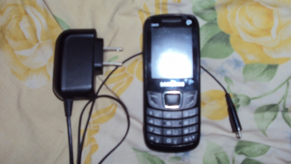 ขายซัมซุงราคาถูกถ่ายรูปได้เล่นเฟรชได้ 3จี