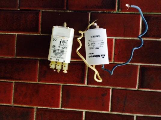 ขาย สปอร์ตไลท์ 400 w มากมายหลาย