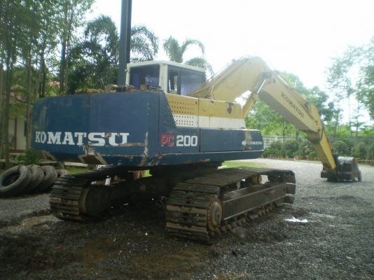 ขายรถแบ็คโฮ Komatsu PC 200 รุ่น 3 เครื่องเดิม ปั๊มเดิม เอกสารสัญญาซื้อขาย