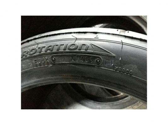 ดันลอป direzza dz101 275 30 19 เศษยาง 1 เส้น ดันลอป direzza dz101 275 30 19 เศษยาง 1 เส้น