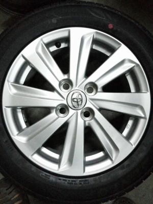ล้อแม็กซ์ยาริส2014 / วีออส ใหม่ป้ายแดง พร้อมน๊อต16ตัว ใหม่มาก