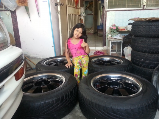 lenso 18×9" 6รู139.7 พร้อมยาง ราคาถูกๆ lenso 18×9" 6รู139.7 พร้อมยาง ราคาถูกๆ