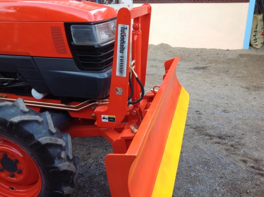 ปัญญาแทรคเตอร์มาแล้ว...จัดมาให้ครับ รีบโดยด่วน.คูโบต้า L4508 พร้อมใบมีดตราช้าง โรตาลี่ตราช้าง จัดส่ง อ.ปัว จ.น่าน