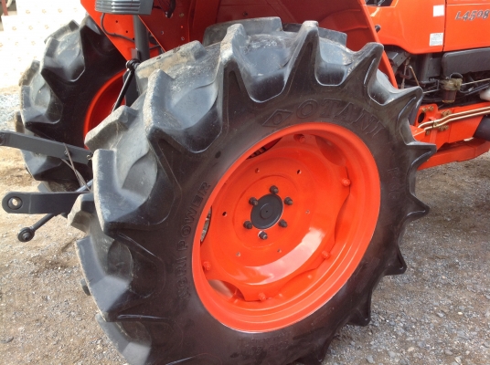 ปัญญาแทรคเตอร์มาแล้ว...จัดมาให้ครับ รีบโดยด่วน.คูโบต้า L4508 พร้อมใบมีดตราช้าง โรตาลี่ตราช้าง จัดส่ง อ.ปัว จ.น่าน