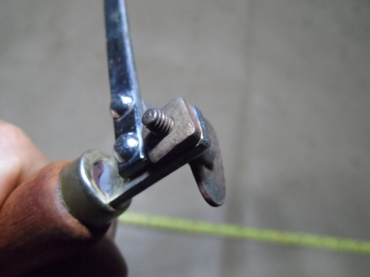 เลื่อยฉลุ อังกฤษครับ