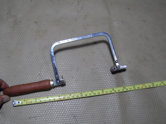 เลื่อยฉลุ อังกฤษครับ