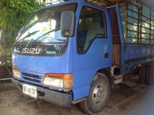 ขาย Isuzu NKR รถประกอบ รถพร้อมใช้