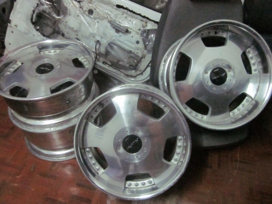 ขายอะไหล่รถตู้ ขายอะไหล่รถตู้