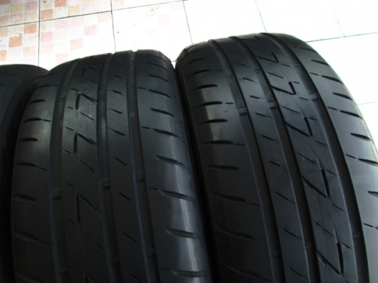 ขายยาง BS. ECOPIA EP200 215-55-17 ปี2813 (1ชุด)