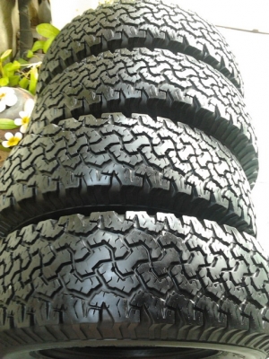 BF All 30/9.5/15 ดอก8-9มิล. สวยๆ 1ชุด