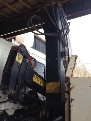 รถฮีโน่ 6 ล้อดั้ม ( ติดเฮี้ยบ 3 ตัน. ) 150 แรงม้า. ปี 55  ( มีขาย 2 คัน. )  สนใจติดต่อ 081 - 6079515