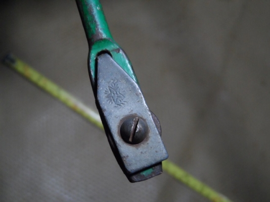 เลื่อยฉลุใหญ่งานเก่า ตราดาว