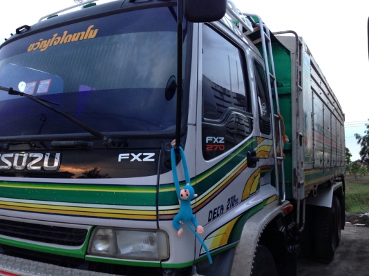 ISUZU FXZ 270  มีสองพ่วงค่ะ นายกอ๋อย จ.อยุทธยา จองแล้ว หนึ่งพ่วงค่ะ