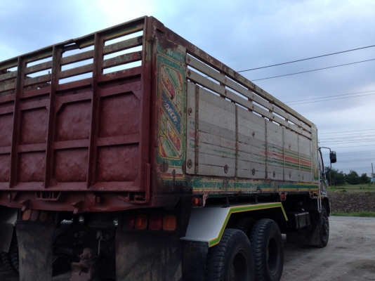 ISUZU FXZ 270  มีสองพ่วงค่ะ นายกอ๋อย จ.อยุทธยา จองแล้ว หนึ่งพ่วงค่ะ