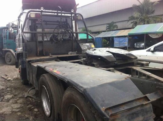 ต้องการขายรถนิสันcw430mสภาพพร้อมใช้เครื่องยนตร์290แรงม้าเจ้าของขายเองราคา495000สนใจติดต่อด่วน0892050655