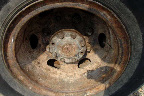 ขายด่วนรถสิบล้อดรั้มหัวยาวเครือง145แรงม้าไม่มีทะเบียน