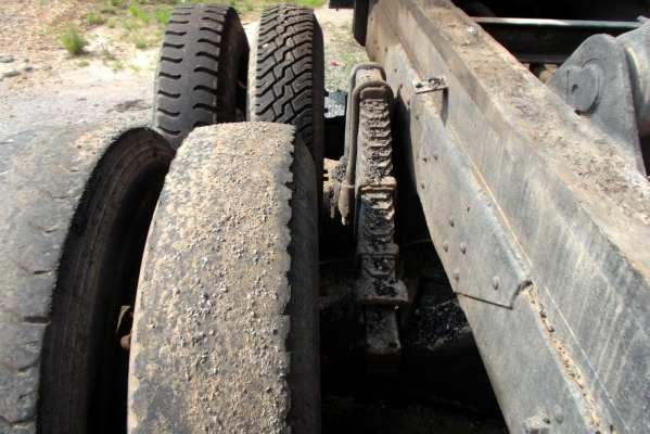 ขายด่วนรถสิบล้อดรั้มหัวยาวเครือง145แรงม้าไม่มีทะเบียน