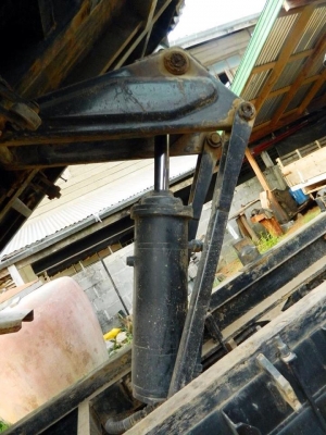 ***ขายแล้วครับขอบคุณ Truck2hand ขาย6ล้อดั้มดินสวยๆ สภาพจบๆ HINO DUTRO 340 MNKCL 130HP  EURO2 ปี49 ห้างแท้ๆ เครื่องเดิมเกียร์เดิม WO4DTK 130 เทอโบอินเตอร์ แรงๆ แน่นๆ ไม่มีเยิ้ม เสียงนิ่ม เกียร์ดีไม่มีหลุด ช่วงล่างแน่น คัสซีสวยเดิม ไม่ปะไม่ดาม Fหลัง หน้าเดิ