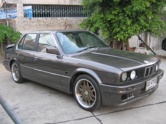 ขายBMW318 เครื่องM40เกียร์ออโต ติดแก๊สLPG35000