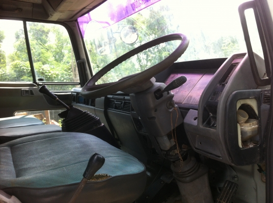 ขายสิบล้อ2 เพลา  สนใจติดต่อ 089-7188336  รายละเอียดvdoใต้ภาพครับ