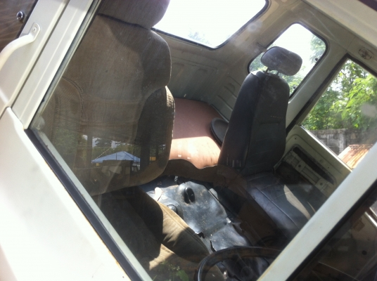 หกล้อสภาพพร้อมใช้ โทร 089-7188336 รถใช้งานน้อยเดิมๆ เครื่อง 135 แรง ด้ำ หกล้อสภาพพร้อมใช้ โทร 089-7188336 รถใช้งานน้อยเดิมๆ เครื่อง 135 แรง ด้ำ