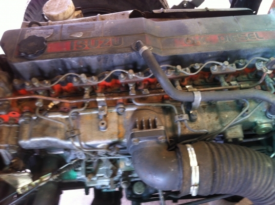 ต้องการขายด่วน.. 2 เพลา ขึ้น 200 ได้สบาย เครื่อง 195 เกียร์สโล ห้าสปีท แรงๆ ต้องการขายด่วน.. 2 เพลา ขึ้น 200 ได้สบาย เครื่อง 195 เกียร์สโล ห้าสปีท แรงๆ