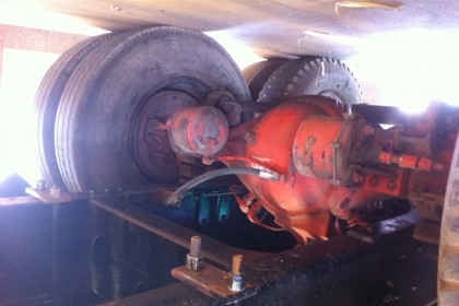 ต้องการขายด่วน.. 2 เพลา ขึ้น 200 ได้สบาย เครื่อง 195 เกียร์สโล ห้าสปีท แรงๆ ต้องการขายด่วน.. 2 เพลา ขึ้น 200 ได้สบาย เครื่อง 195 เกียร์สโล ห้าสปีท แรงๆ