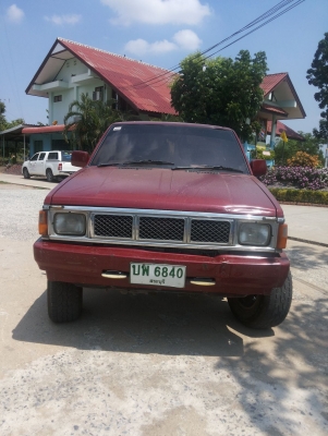 ขายกระบะยกสูงพร้อมใช้ สภาพ1ในร้อย