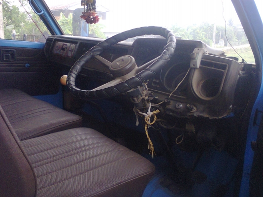 ขายหกล้ออีซูสุ KS-110 พร้อมหลังคาโดยสาร ขายหกล้ออีซูสุ KS-110 พร้อมหลังคาโดยสาร