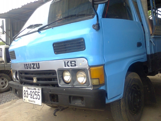 ขายหกล้ออีซูสุ KS-110 พร้อมหลังคาโดยสาร ขายหกล้ออีซูสุ KS-110 พร้อมหลังคาโดยสาร