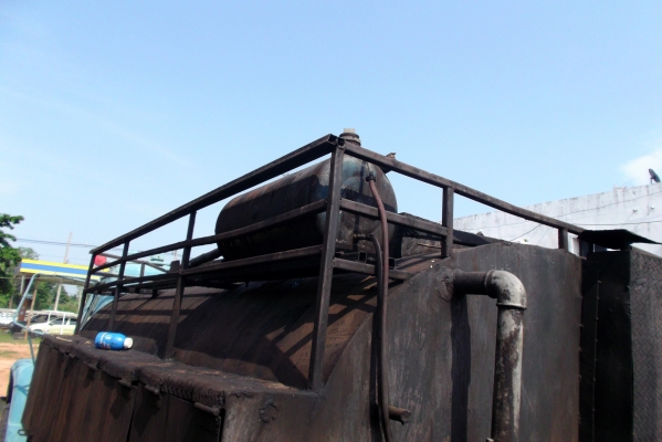 ขายรถสเปยางมะตอยบรรจุยาง5ตันรถอินเตอเครืองอีชุชุ125แรง