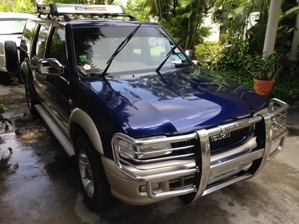 ISUZU THAIRUNG ADVENTURE TRIO ปี 2000 ISUZU THAIRUNG ADVENTURE TRIO ปี 2000
