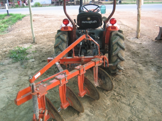 .พ.คูโบต้า KRT140  ราคา  135000 บาท