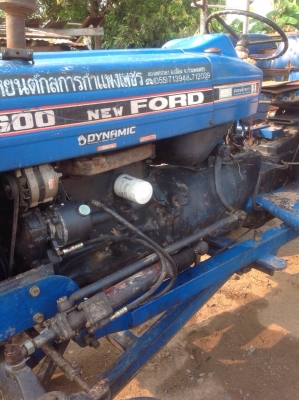 รถแทรกเตอร์ฟอร์ด สภาพดีเยี่ยม พร้อมใช้งาน ขายพร้อมใบดันหน้าและผานสาม