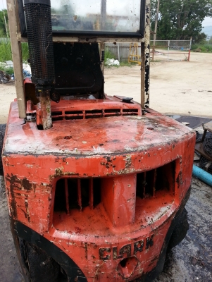 ขายโฟคลิฟท์ 2.5 ตันตามสภาพอุปกรณ์ครบไม่ใด้ใช้มา 4 ปีราคา 70,000 บาท ขายโฟคลิฟท์ 2.5 ตันตามสภาพอุปกรณ์ครบไม่ใด้ใช้มา 4 ปีราคา 70,000 บาท