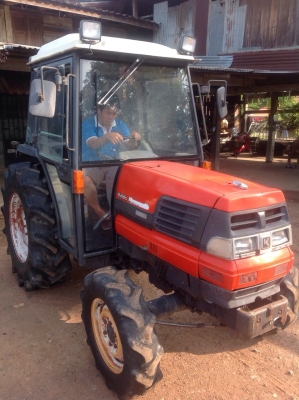 แทรกเตอร์ คูโบต้ารุ่น GD 34 แรง สภาพดีเดิมๆ ทั้งคัน พร้อมใช้งาน ขายพร้อมจอบหมุน