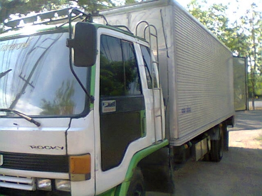 ขาย6ล้อISUZU ROCKY 175แรง(รถประกอบ)ตู้แห้งภายในกรุสแตนเลส 485,000บาท ใช้ส่งนํ้าแข็งได้เลยครับ เสี่ยใหญ่จากร้อยเอ็ดรัไปแล้วครับขอบคุณครับ