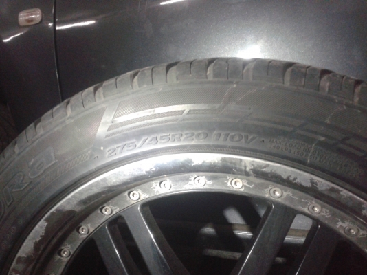 ขายแม็กขอบ20พร้อมยาง6รู สภาพสวย13900 4วง ขายแม็กขอบ20พร้อมยาง6รู สภาพสวย13900 4วง