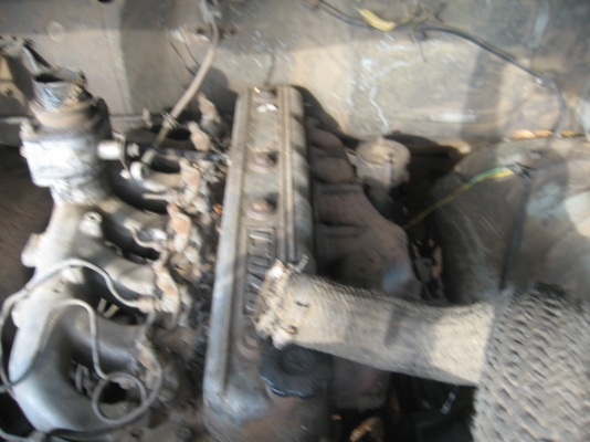 สิบล้อ หัวยาว 145 แรง  275000  บาท